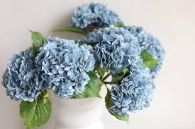 7 Mistakes Event Planners Make When Buying Wholesale Artificial Flowers (And How Sinoarte Solves Each One)