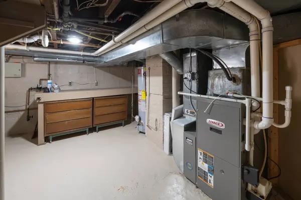 Understanding the Common Warning Signs of a Failing Furnace